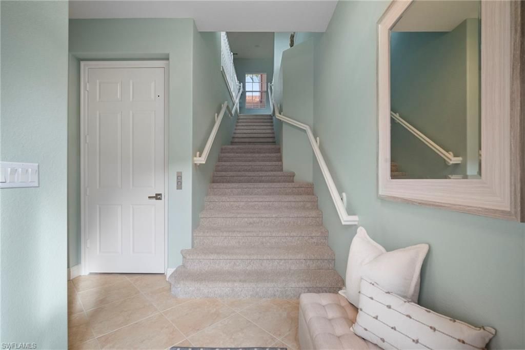 6393 Legacy Cir, Unit 2104, Naples, FL 34113 Photo