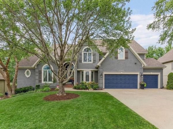 20810 W 94th Street, Lenexa, KS 66220