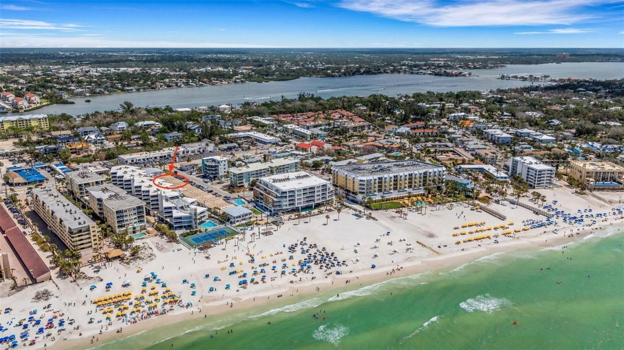 1129 Seaside Drive, Unit 7, Sarasota, FL 34242 Photo