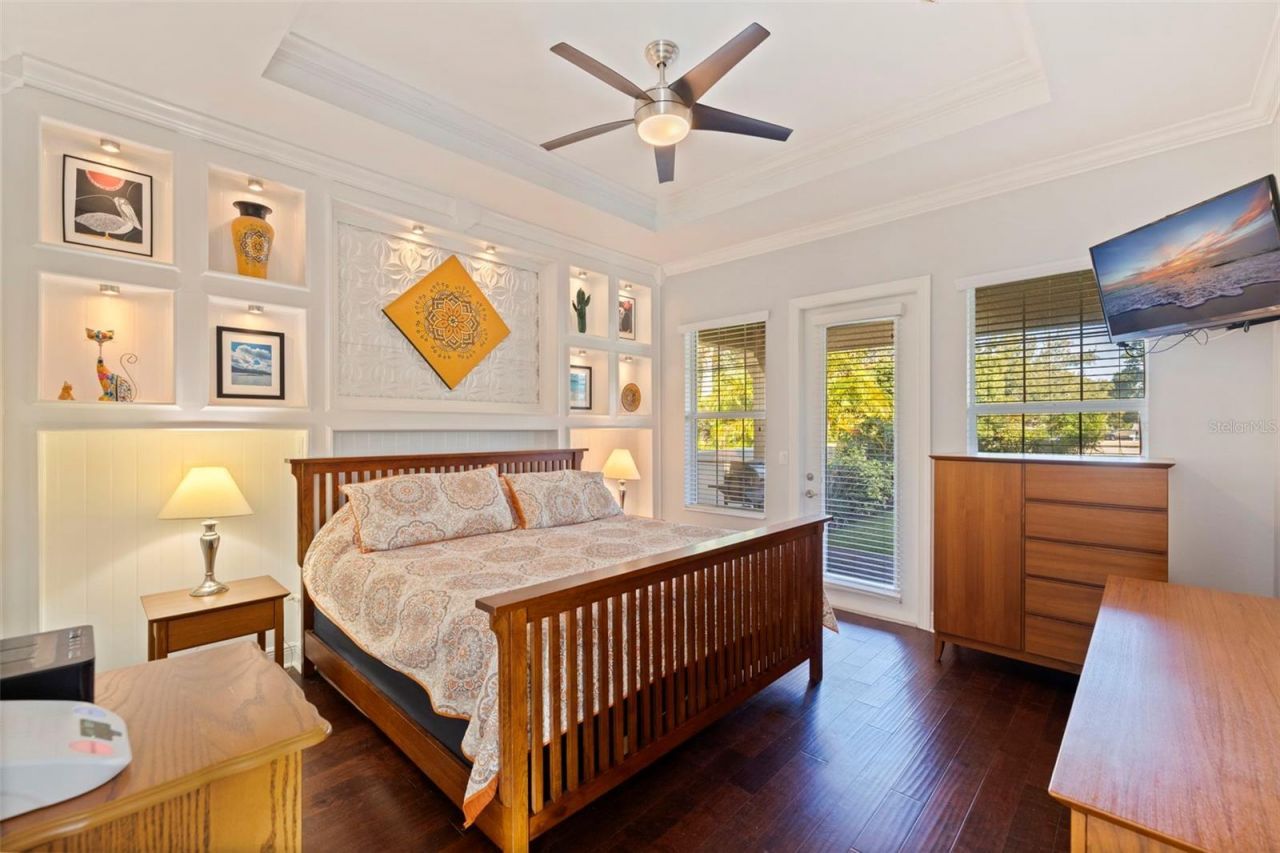 6101 Yeats Manor Drive, Tampa, FL 33616 Photo