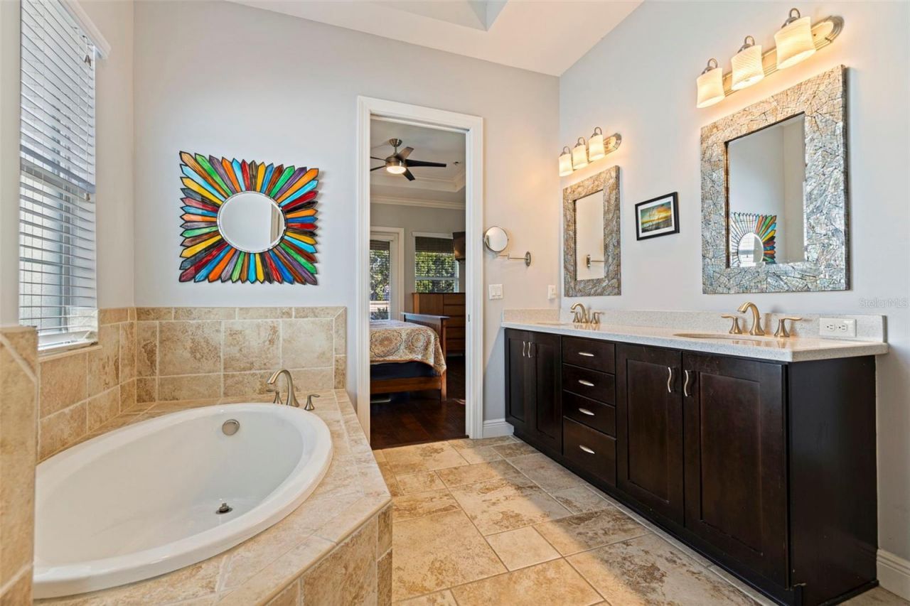 6101 Yeats Manor Drive, Tampa, FL 33616 Photo