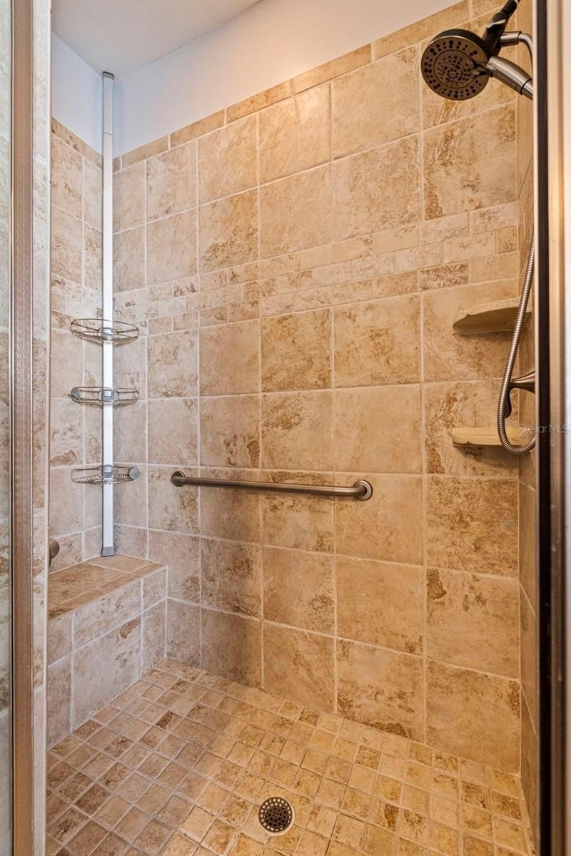 6101 Yeats Manor Drive, Tampa, FL 33616 Photo