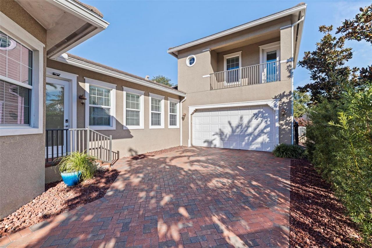 6101 Yeats Manor Drive, Tampa, FL 33616 Photo