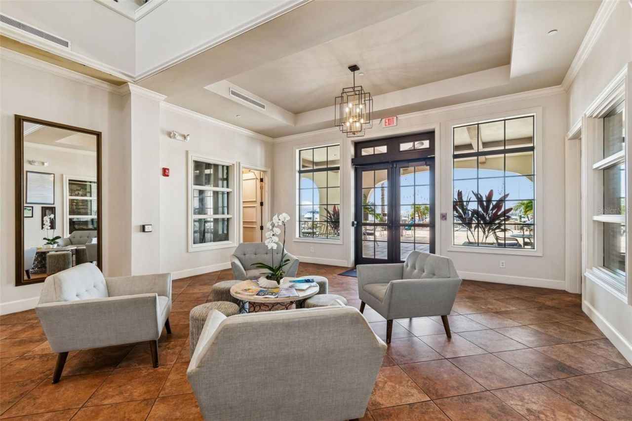 6101 Yeats Manor Drive, Tampa, FL 33616 Photo