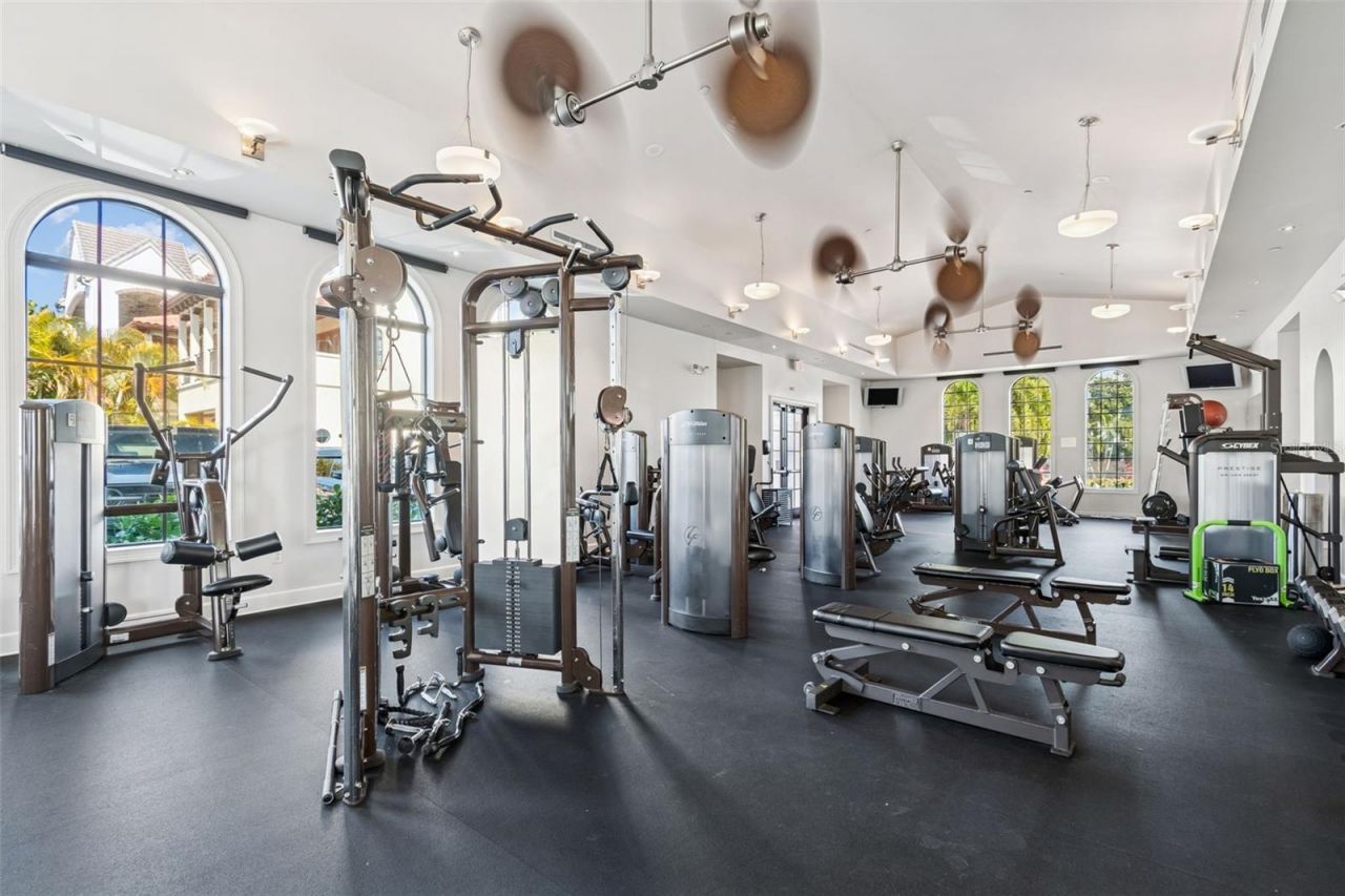 6101 Yeats Manor Drive, Tampa, FL 33616 Photo