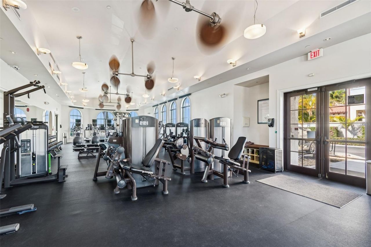 6101 Yeats Manor Drive, Tampa, FL 33616 Photo