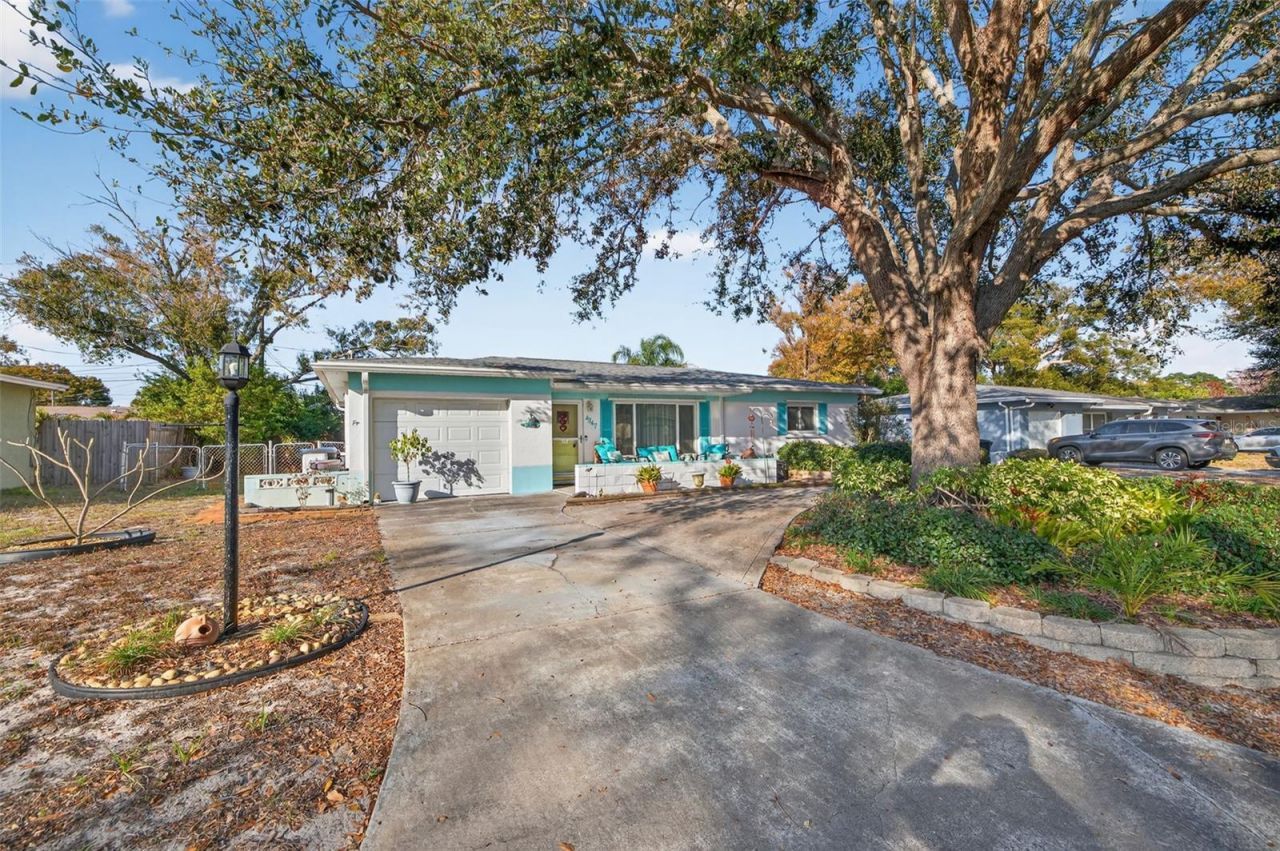 4347 32nd Terrace N, Saint Petersburg, FL 33713 Photo