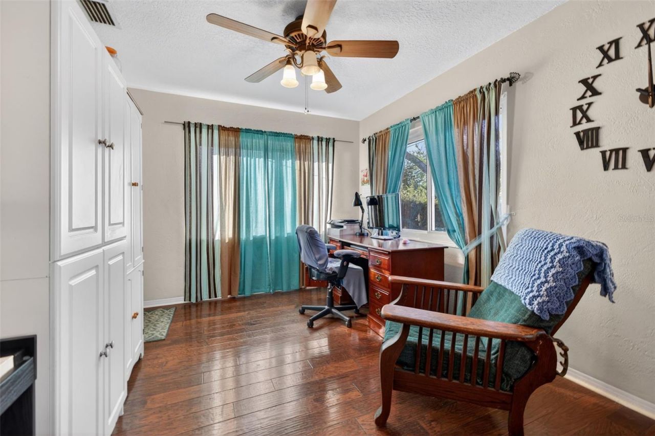 4347 32nd Terrace N, Saint Petersburg, FL 33713 Photo