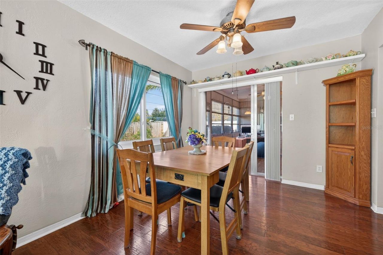 4347 32nd Terrace N, Saint Petersburg, FL 33713 Photo