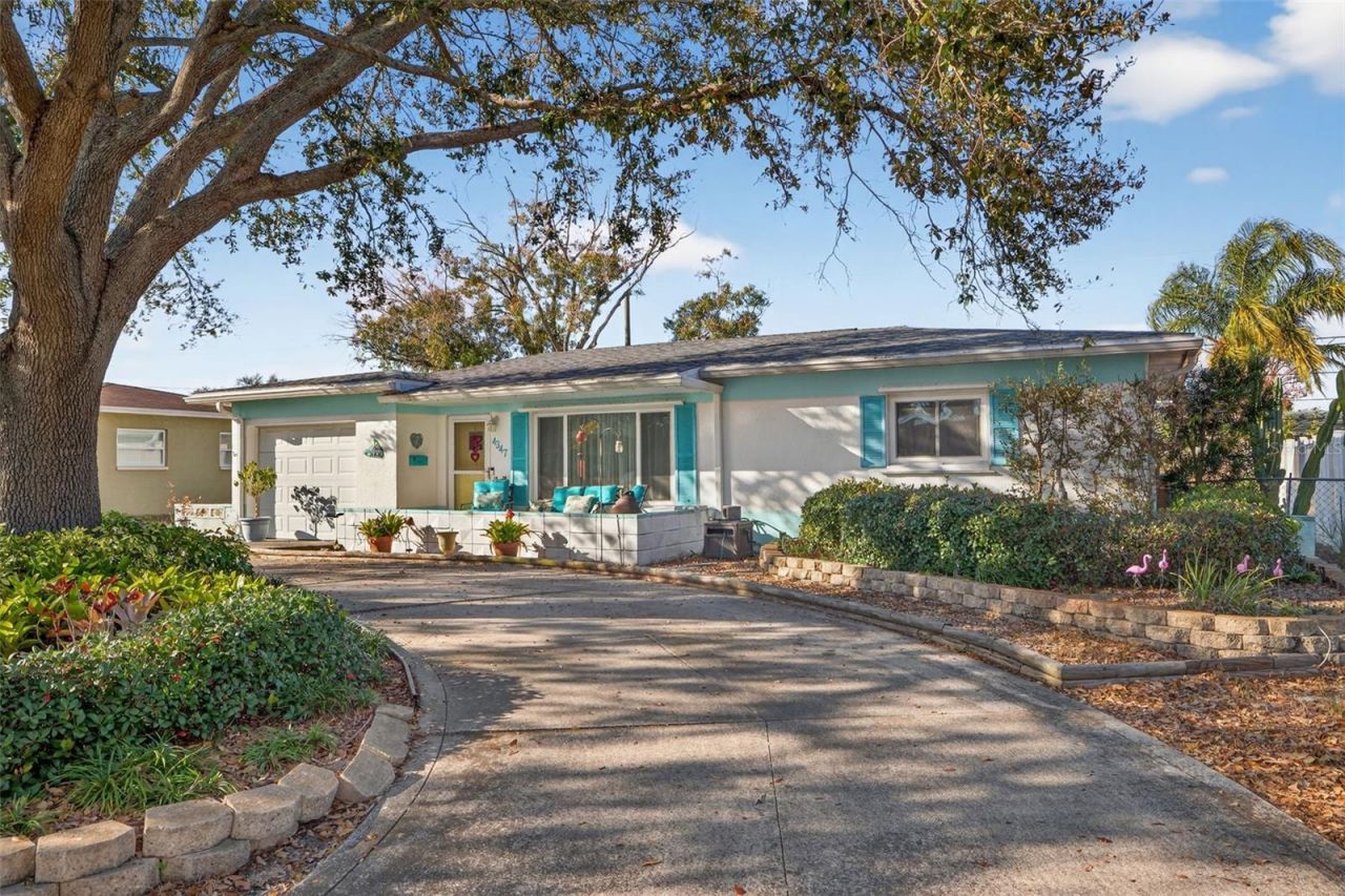 4347 32nd Terrace N, Saint Petersburg, FL 33713 Photo