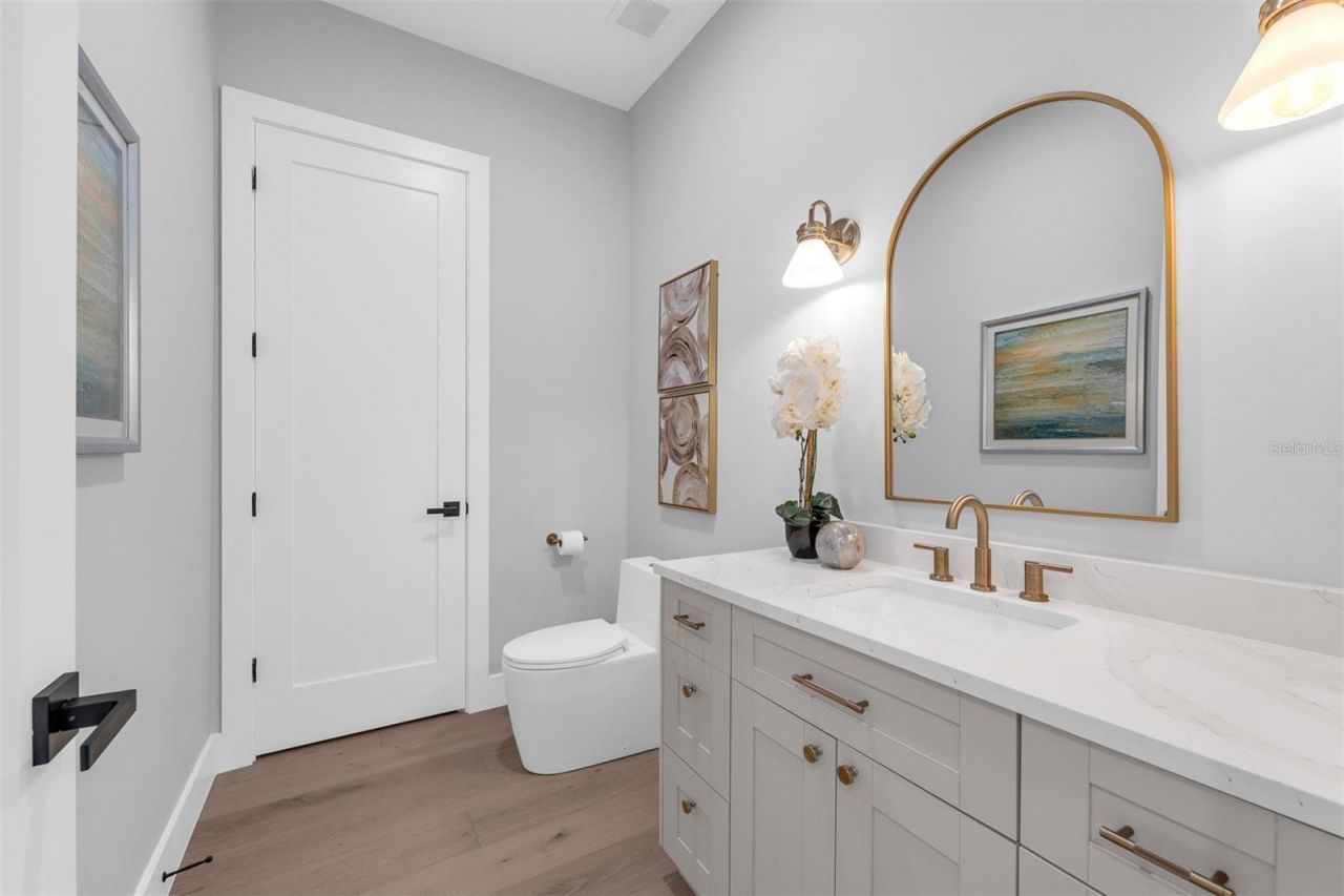 2422 Musselwhite Avenue, Orlando, FL 32804 Photo