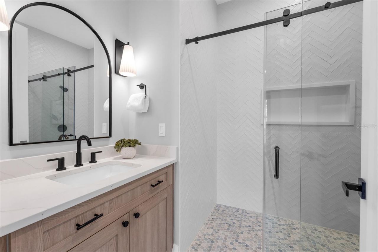 2422 Musselwhite Avenue, Orlando, FL 32804 Photo