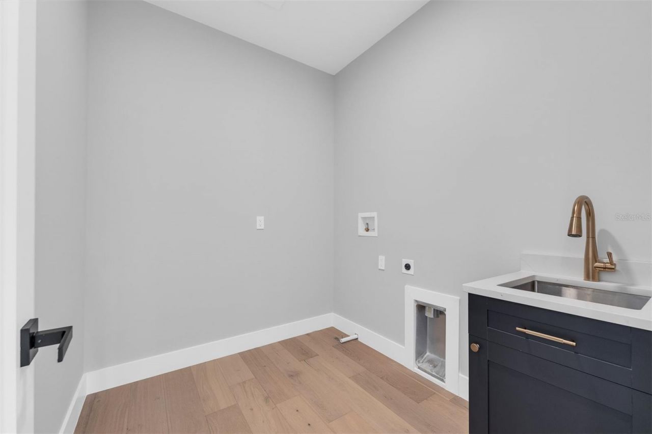 2422 Musselwhite Avenue, Orlando, FL 32804 Photo