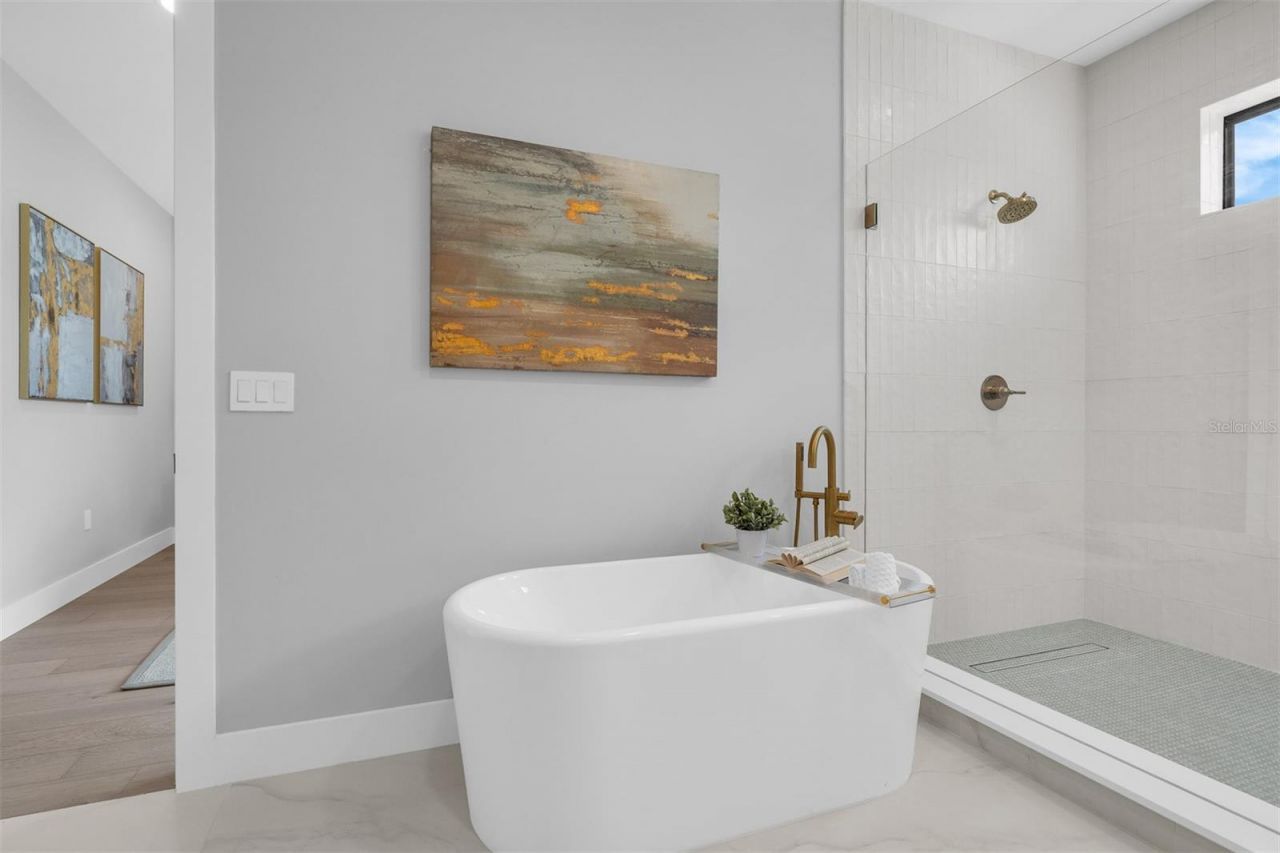 2422 Musselwhite Avenue, Orlando, FL 32804 Photo