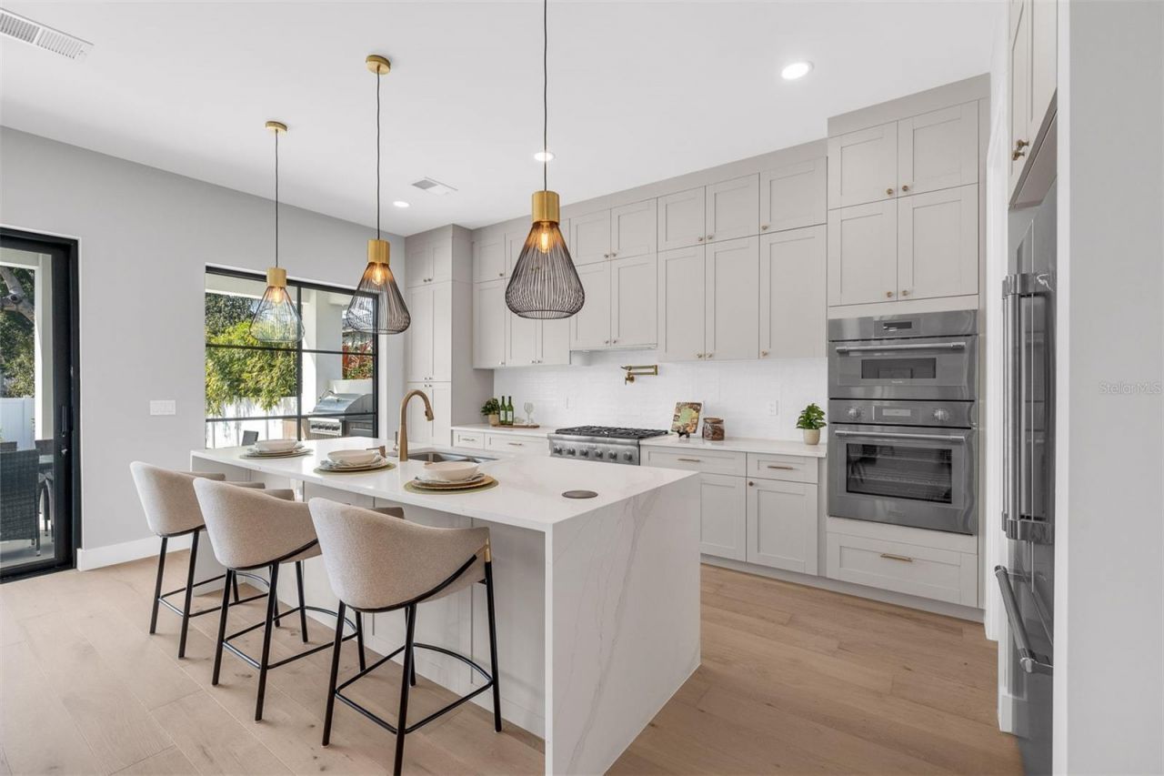 2422 Musselwhite Avenue, Orlando, FL 32804 Photo