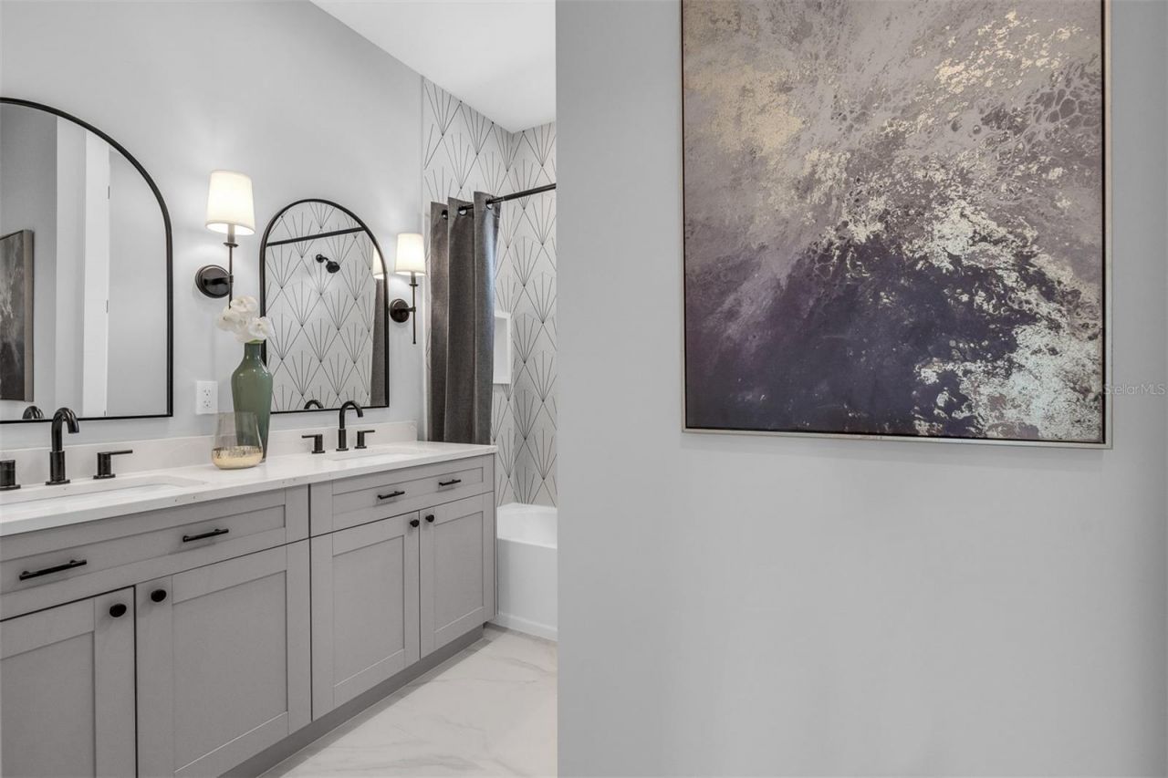 2422 Musselwhite Avenue, Orlando, FL 32804 Photo