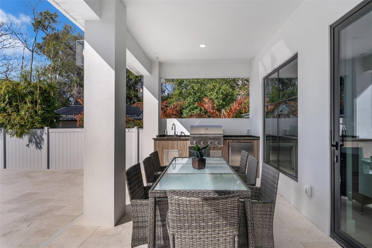 2422 Musselwhite Avenue, Orlando, FL 32804 Photo