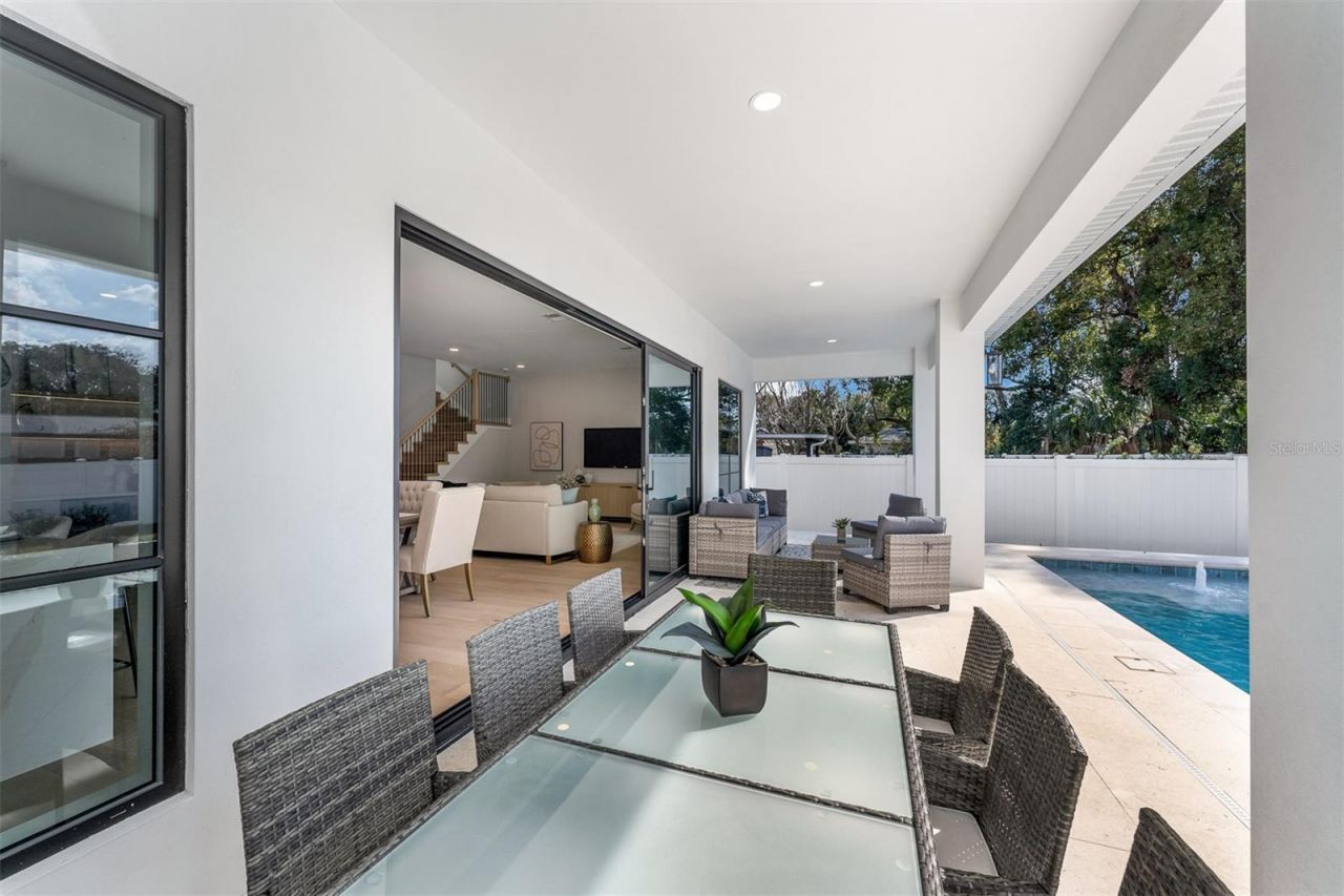 2422 Musselwhite Avenue, Orlando, FL 32804 Photo