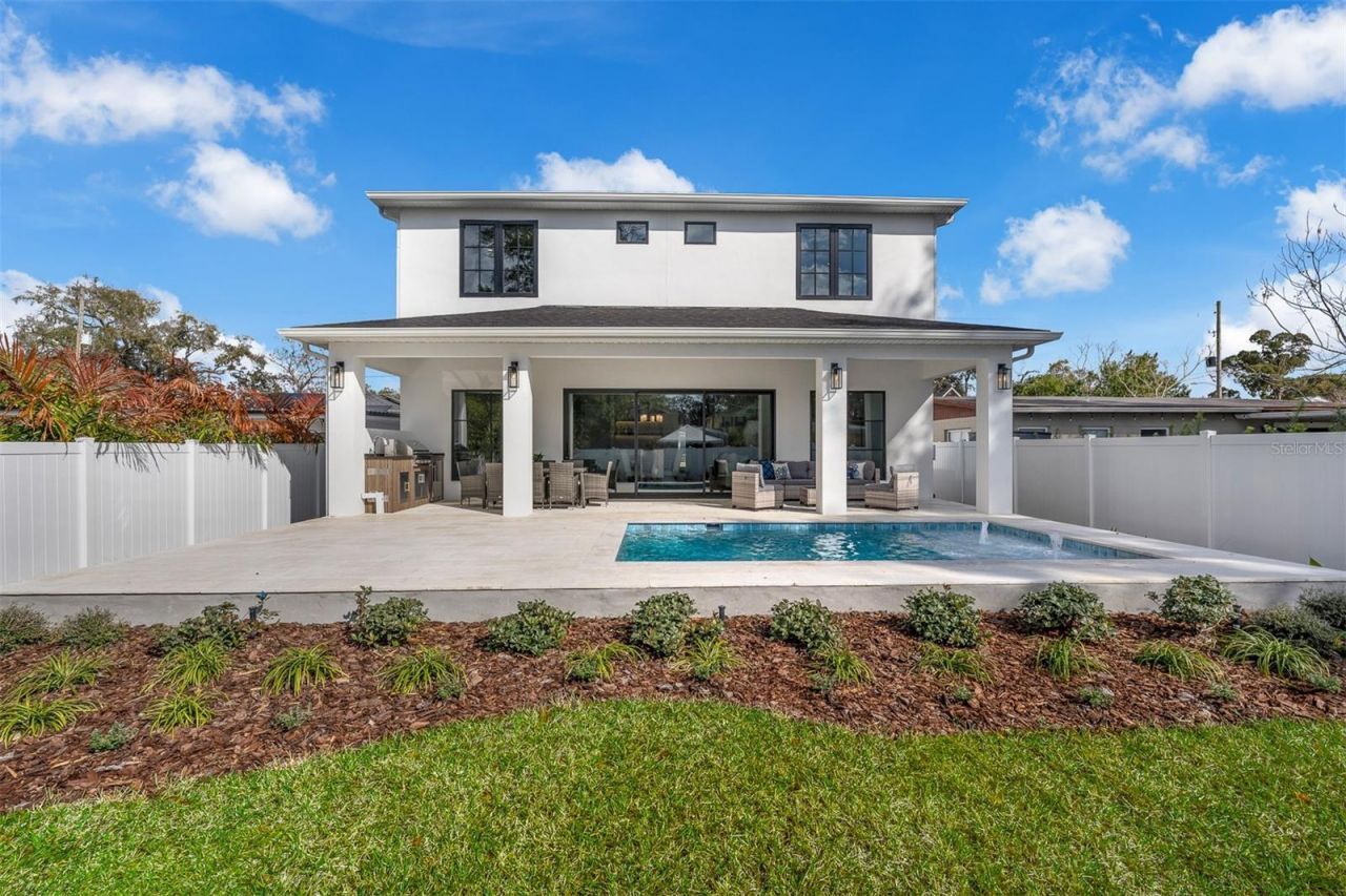 2422 Musselwhite Avenue, Orlando, FL 32804 Photo