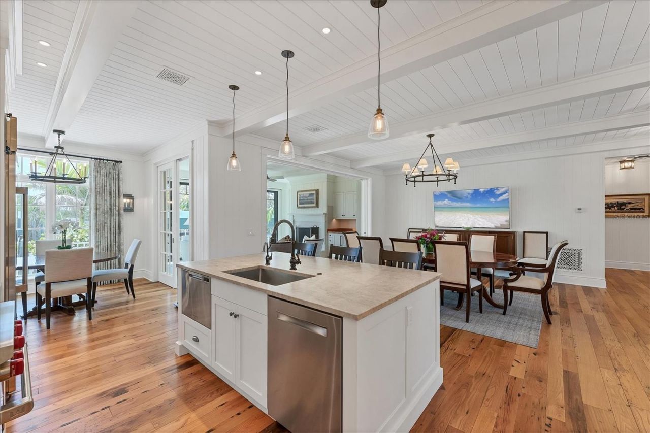 150 1st Street E, Boca Grande, FL 33921 Photo