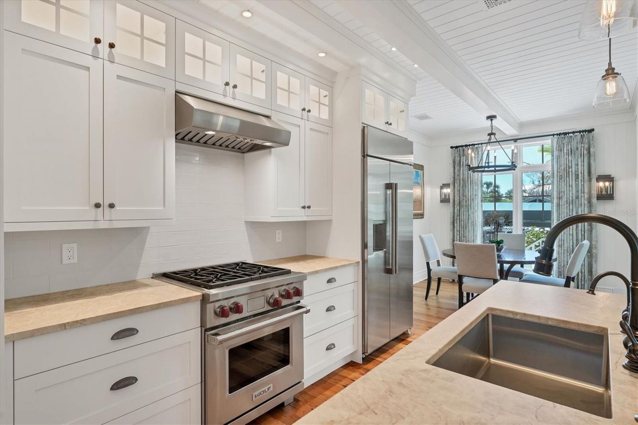 150 1st Street E, Boca Grande, FL 33921 Photo