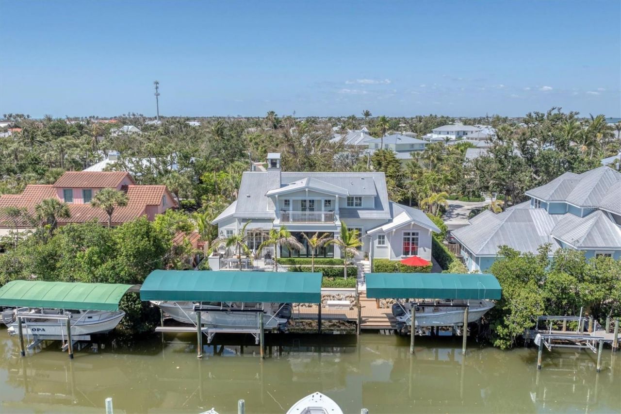 150 1st Street E, Boca Grande, FL 33921 Photo