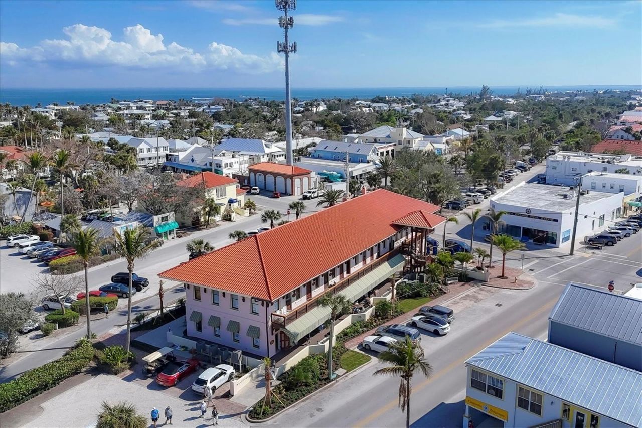 150 1st Street E, Boca Grande, FL 33921 Photo