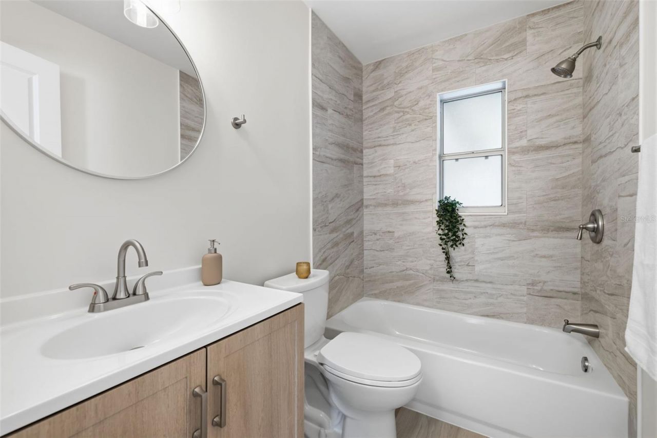 1027 27th Avenue S, Saint Petersburg, FL 33705 Photo