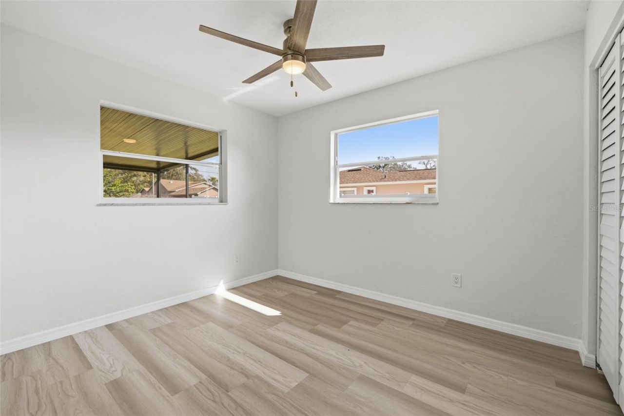 1027 27th Avenue S, Saint Petersburg, FL 33705 Photo