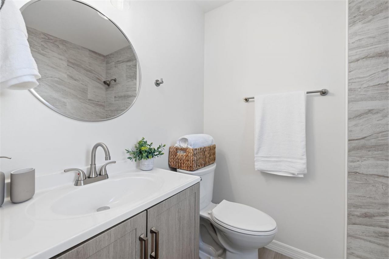 1027 27th Avenue S, Saint Petersburg, FL 33705 Photo