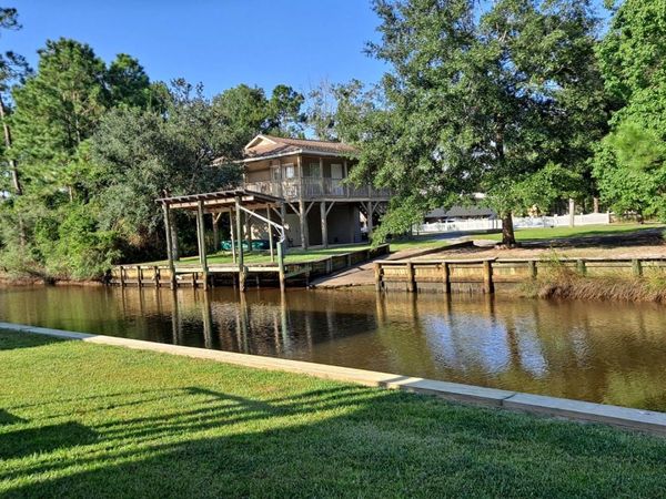 5037 Oklahoma Street, Bay Saint Louis, MS 39520