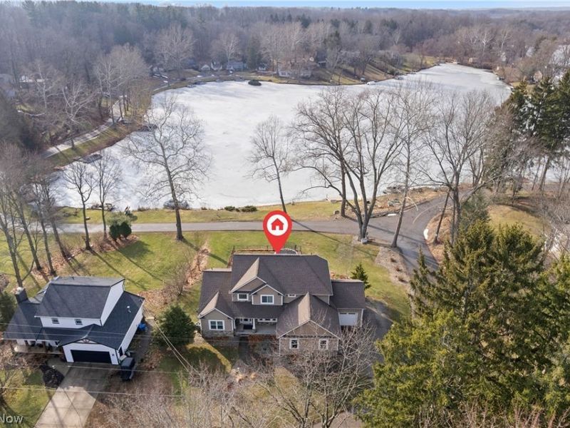 173 Sycamore Drive NW, North Canton, OH 44720 Photo 2