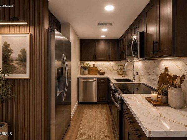 8888 N 47TH Avenue, Unit 240, Glendale, AZ 85302