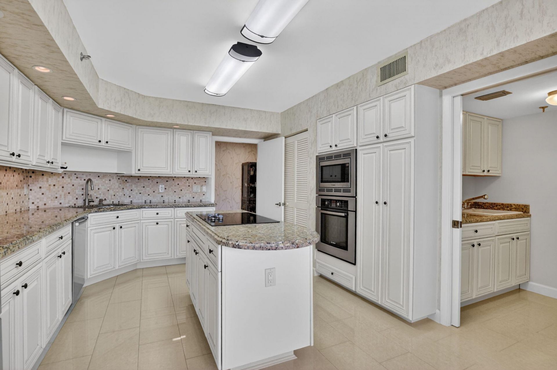 7201 Promenade Drive, Unit 102, Boca Raton, FL 33433 Photo