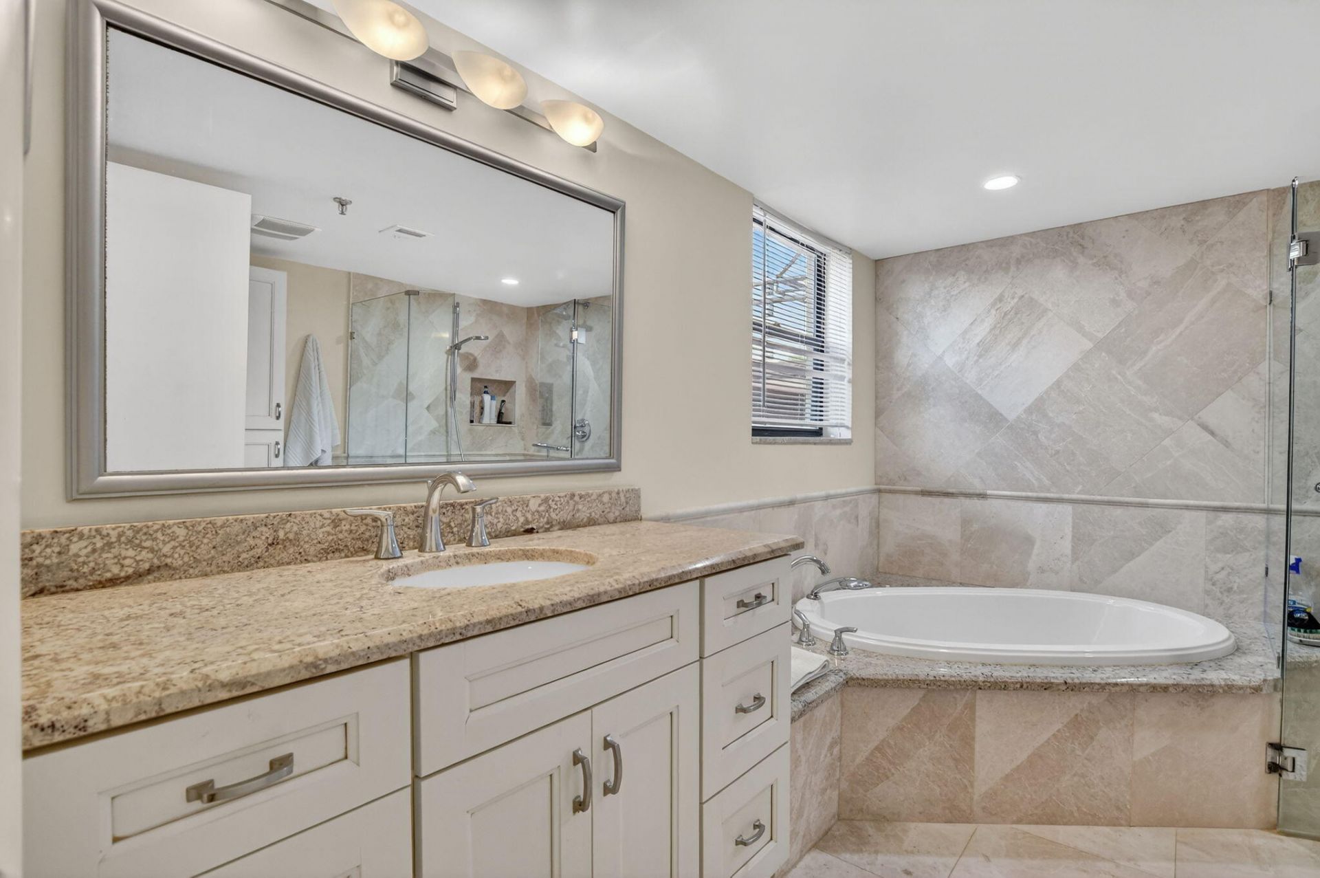 7201 Promenade Drive, Unit 102, Boca Raton, FL 33433 Photo