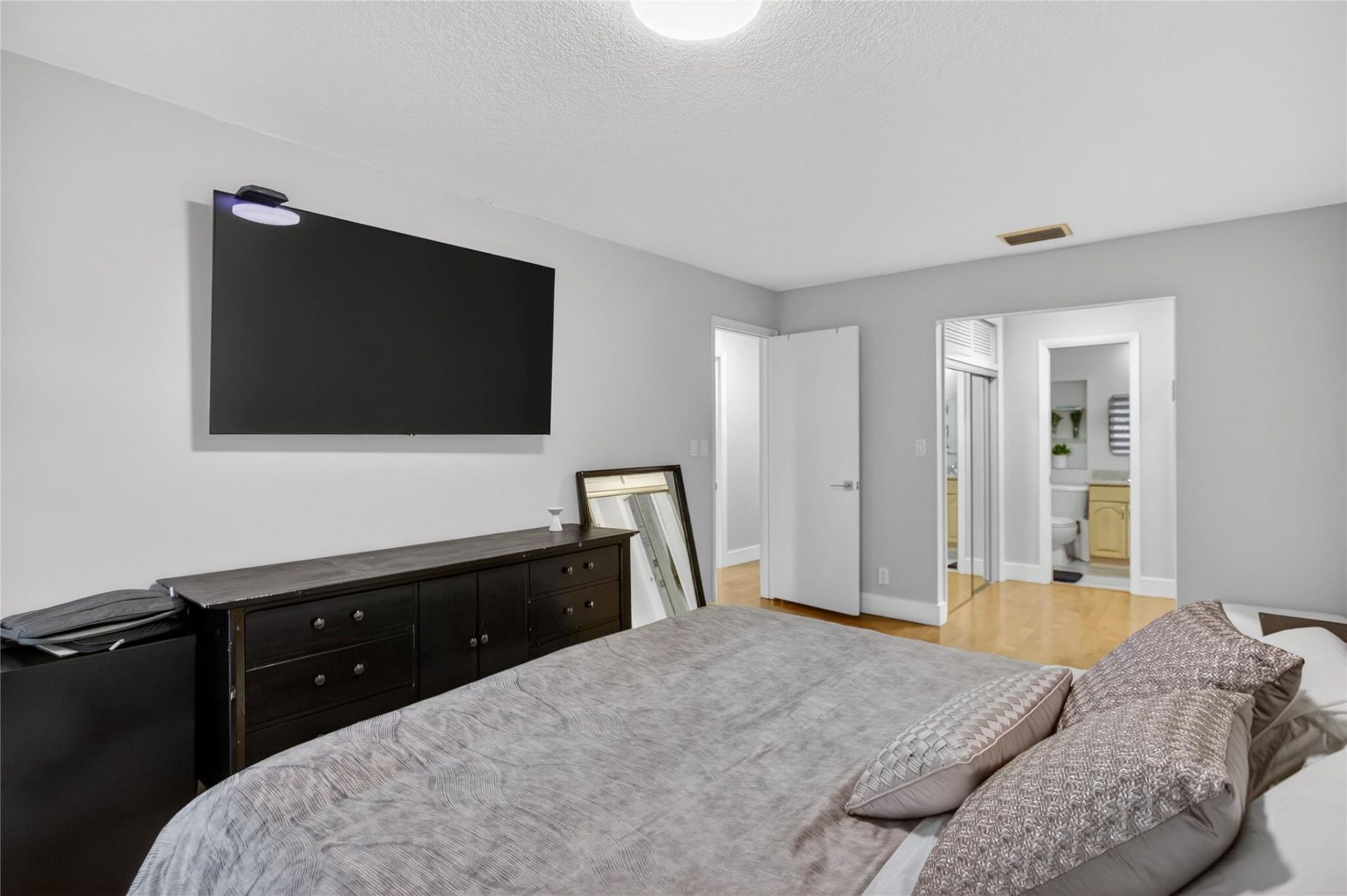 3331 Farragut Street, Unit 8d, Hollywood, FL 33021 Photo