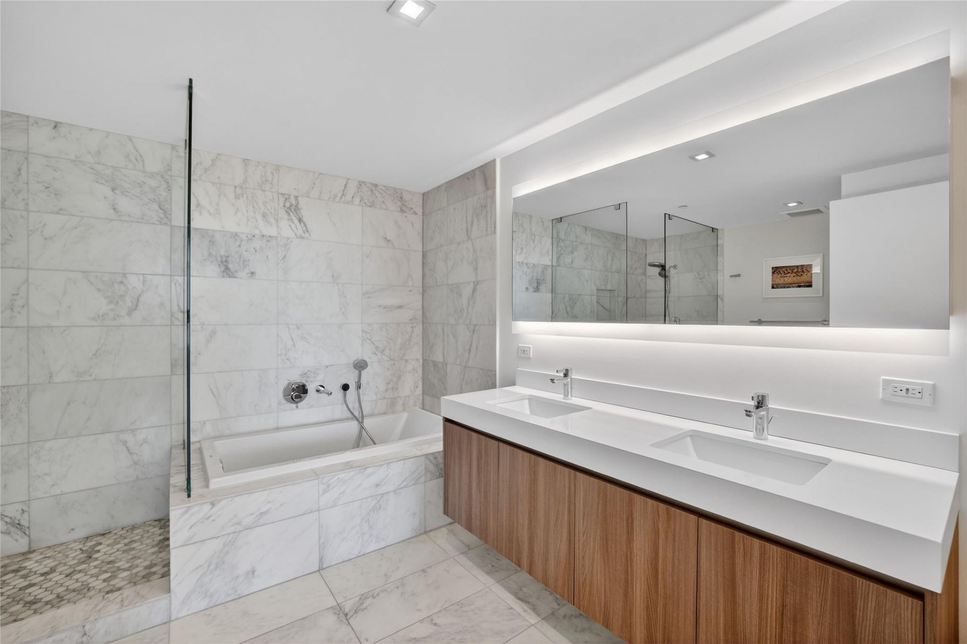 401 N Birch Rd Road, Unit 600, Fort Lauderdale, FL 33304 Photo