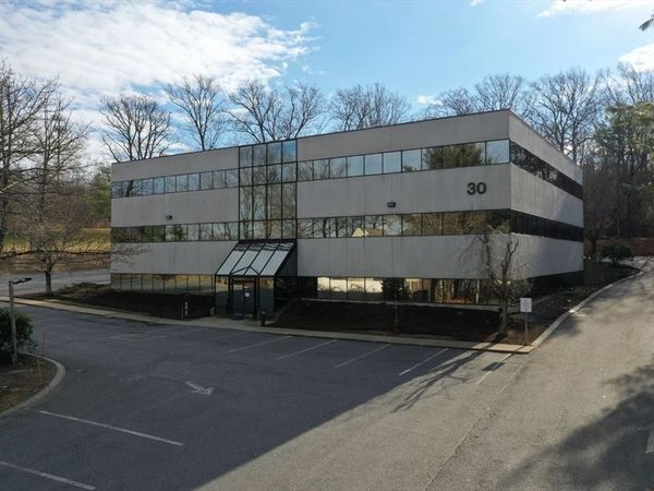 30 Turnpike Rd, Unit 11 & 12, Southborough, MA 01772