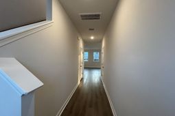 473 Martins Creek Boulevard photo 4