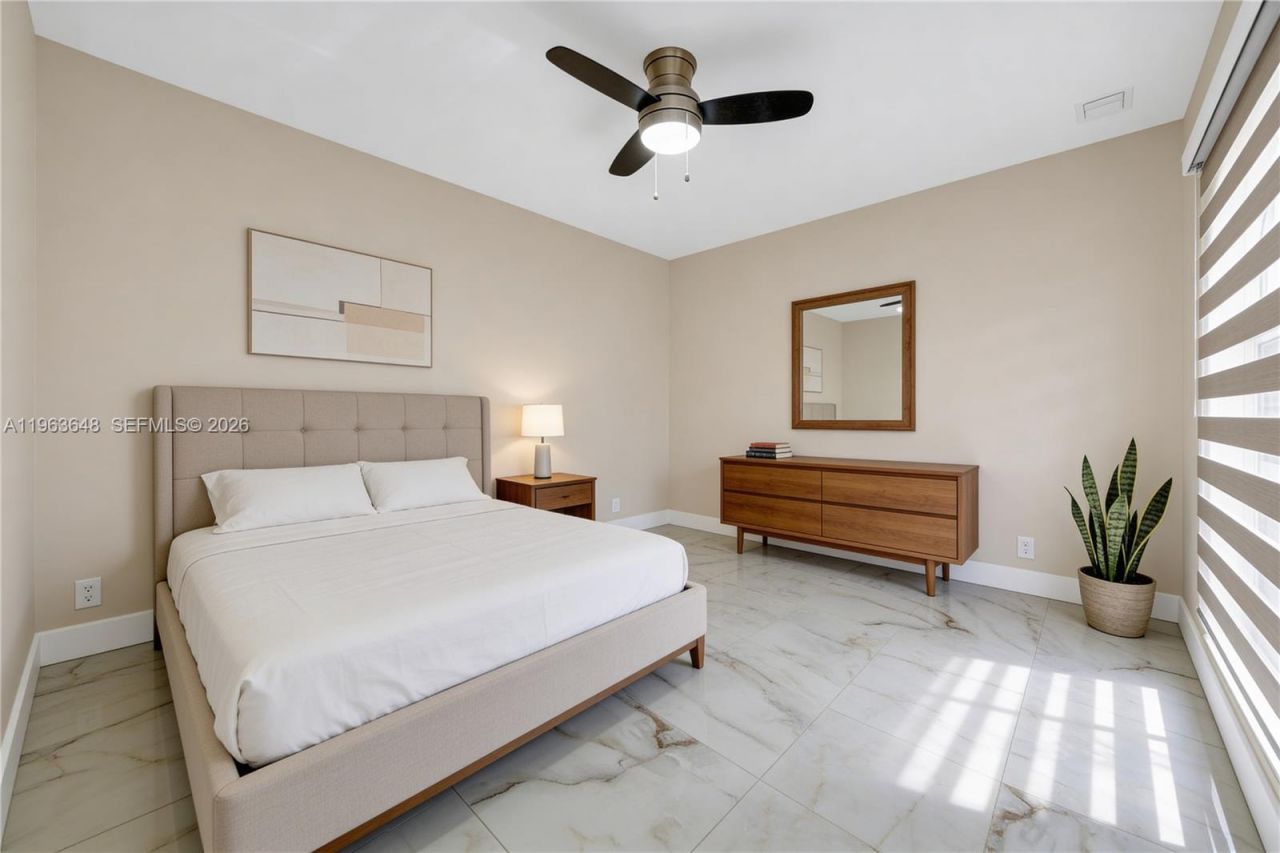 10425 NW 48th Mnr, Coral Springs, FL 33076 Photo