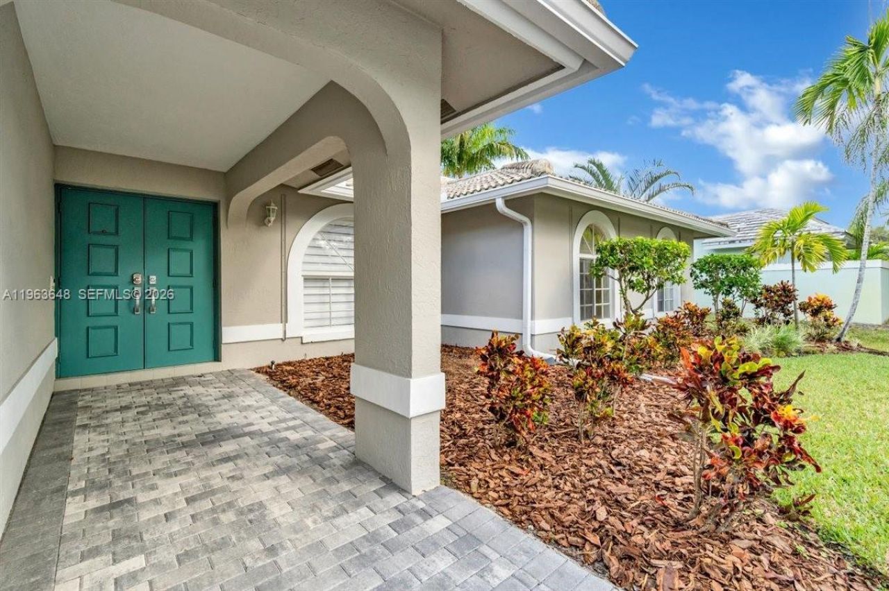 10425 NW 48th Mnr, Coral Springs, FL 33076 Photo