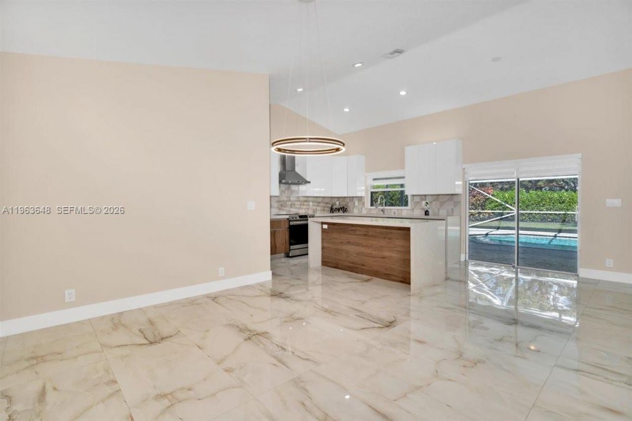 10425 NW 48th Mnr, Coral Springs, FL 33076 Photo