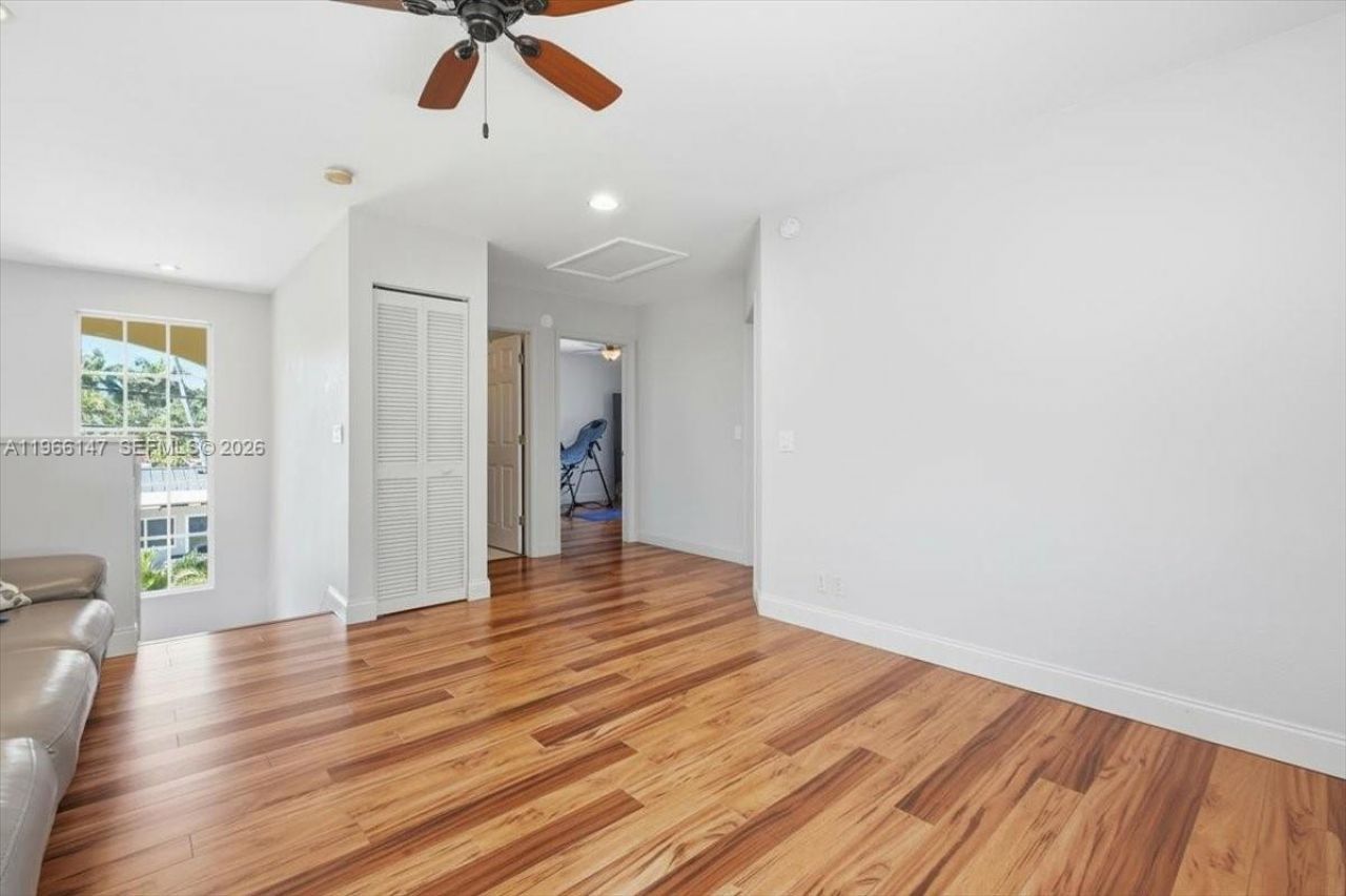 1282 Grant Ct , Hollywood, FL 33019 Photo