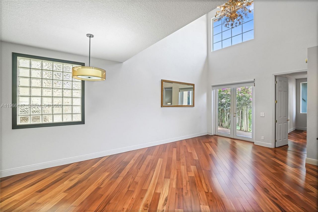 1282 Grant Ct , Hollywood, FL 33019 Photo