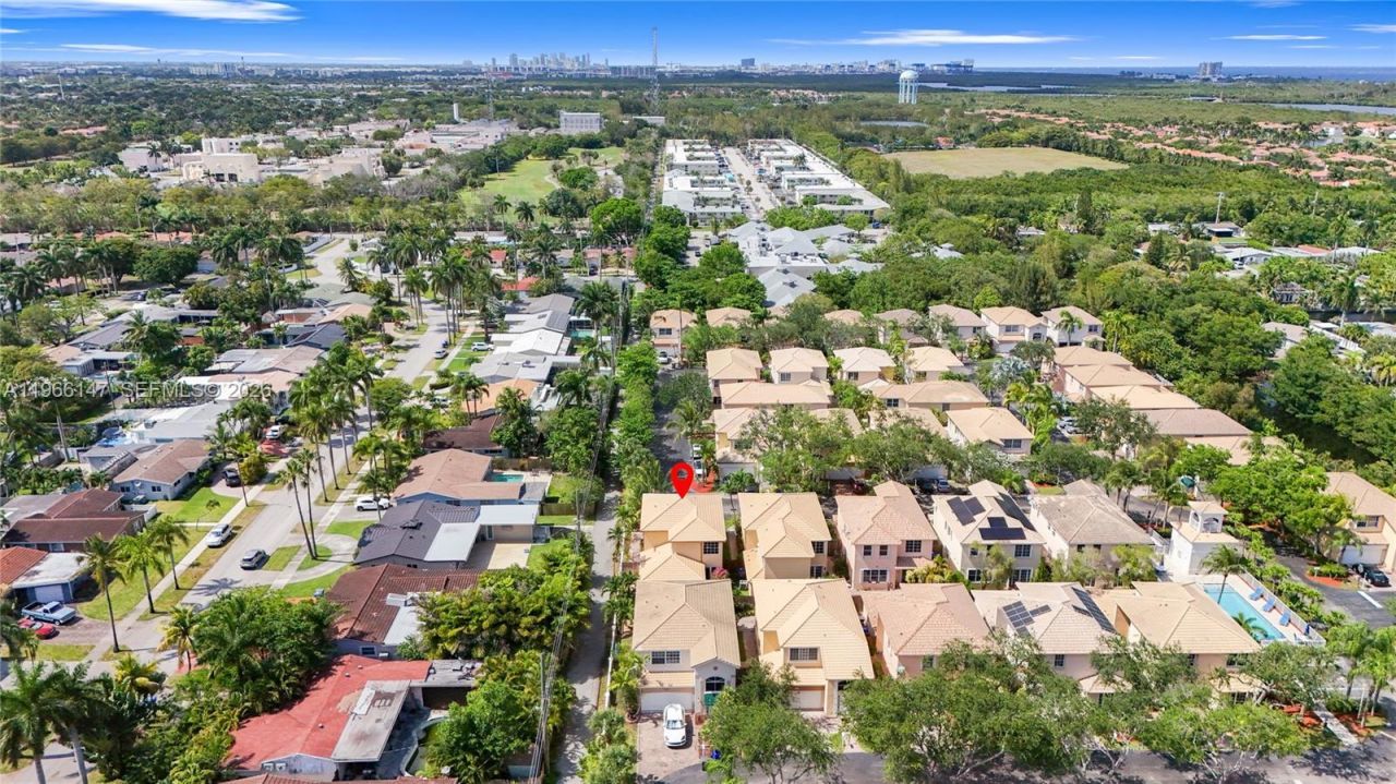 1282 Grant Ct , Hollywood, FL 33019 Photo