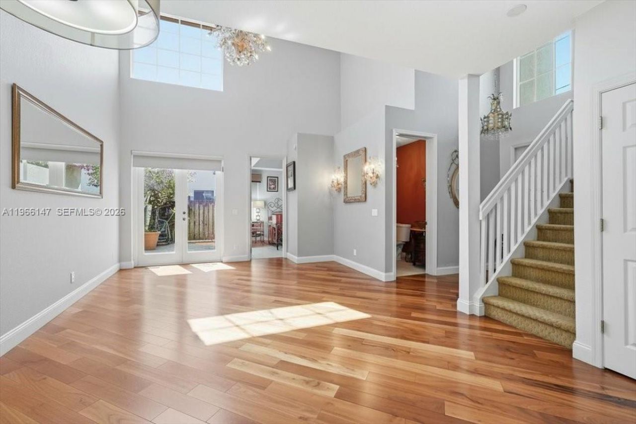 1282 Grant Ct , Hollywood, FL 33019 Photo