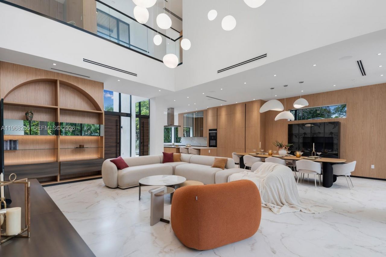 7420 SW 52nd Ave, Miami, FL 33143 Photo