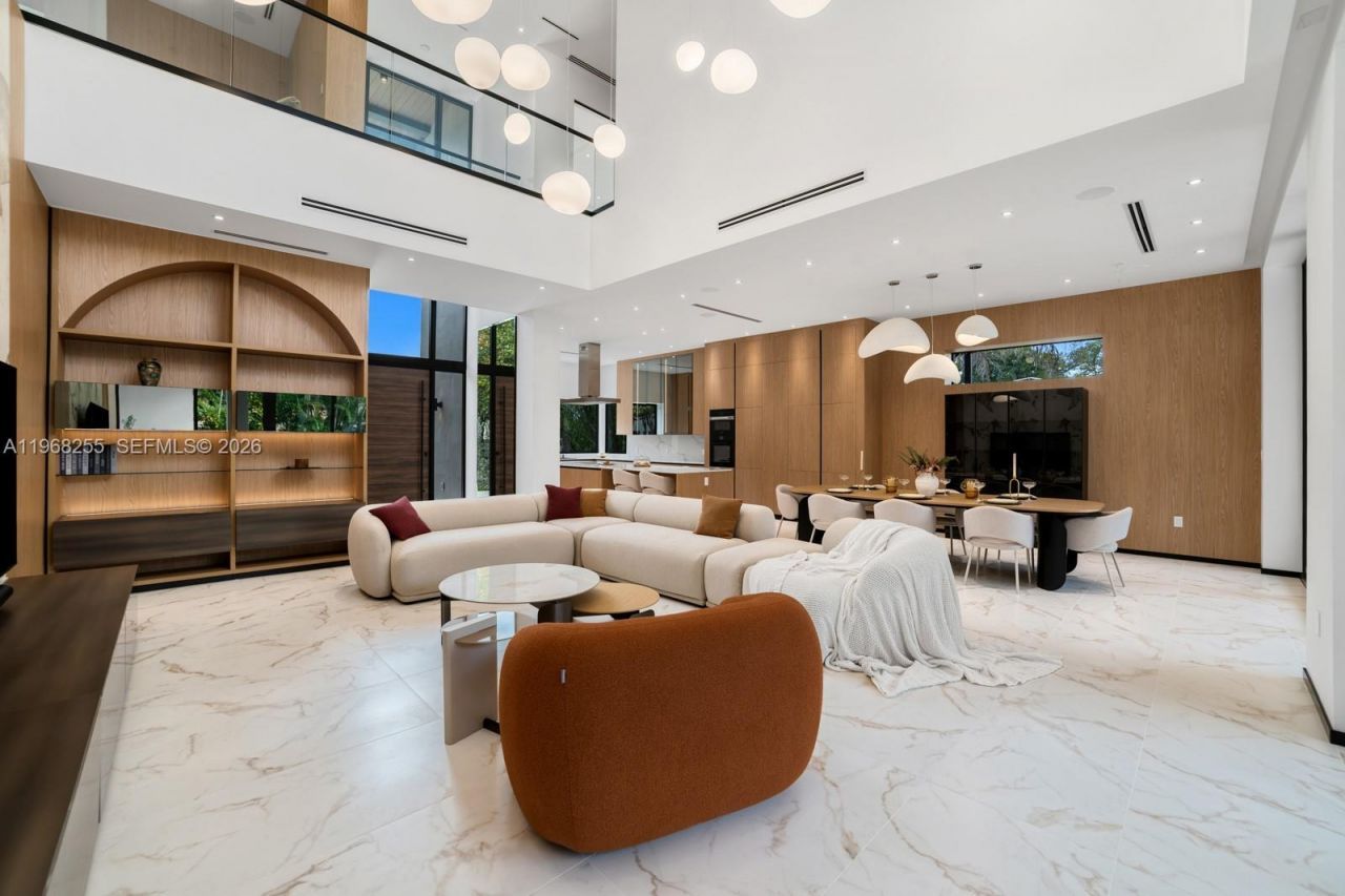 7420 SW 52nd Ave, Miami, FL 33143 Photo