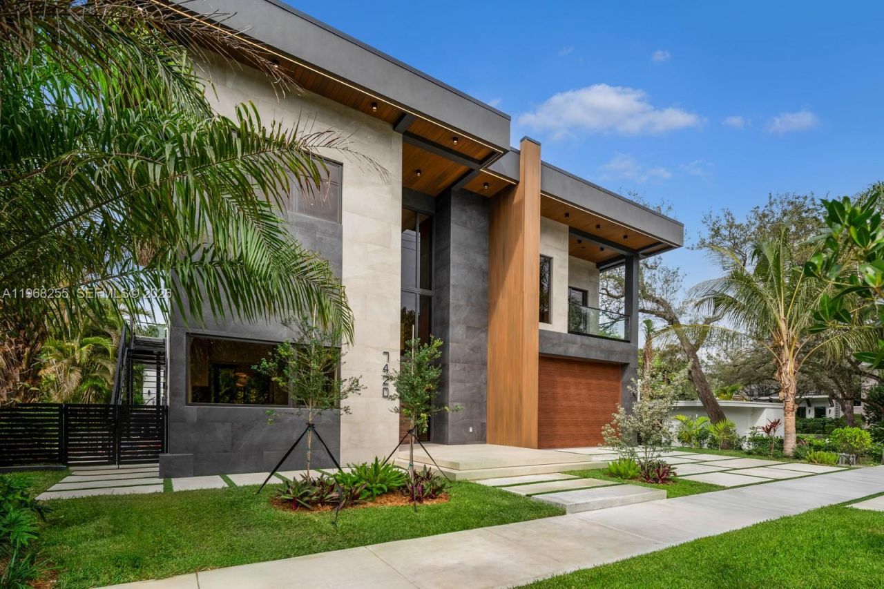 7420 SW 52nd Ave, Miami, FL 33143 Photo