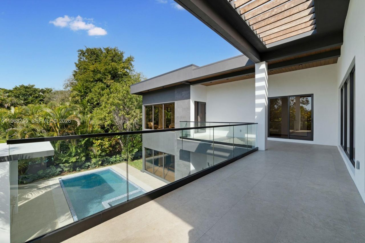 7420 SW 52nd Ave, Miami, FL 33143 Photo